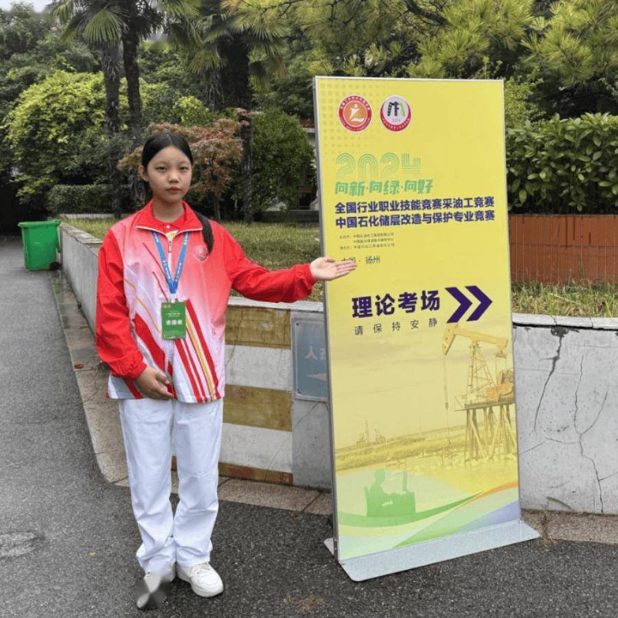 恭喜！张镇麟将举办婚礼，妻子名校毕业，来自广东+家世显赫